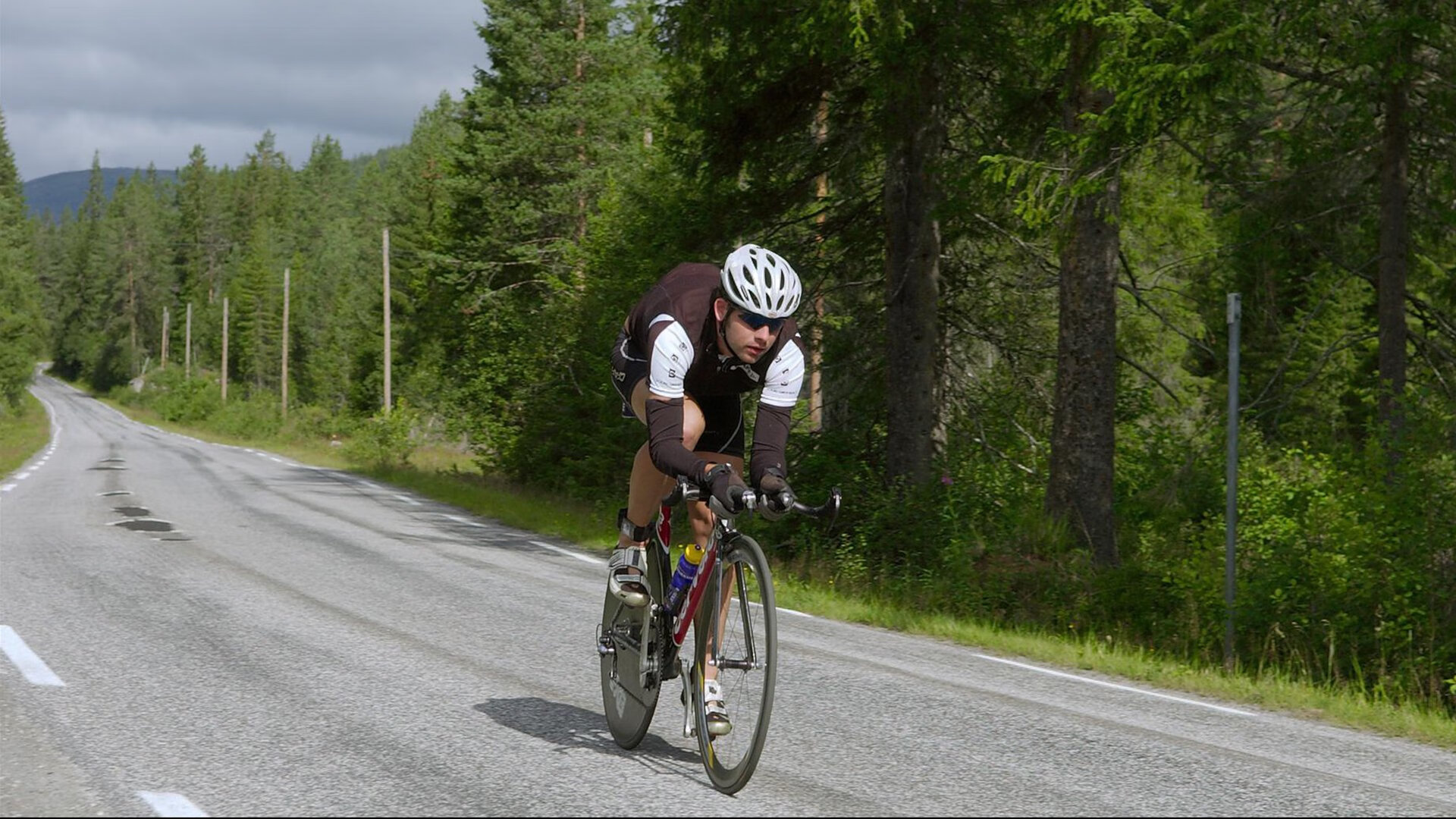 足球合作项目：共筑体育强国之路，足球战略合作协议书模板